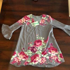 Gray & pink Flowered shift dress